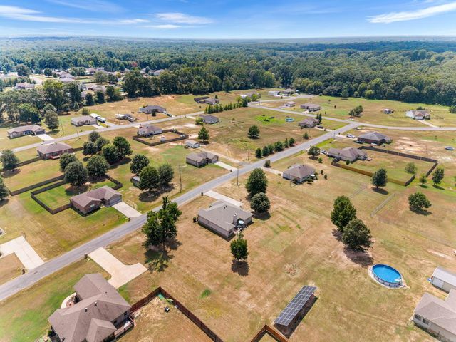 144 Bobwhite Trail, Lonoke, AR 72086