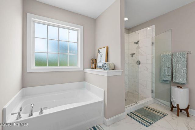 479 Northern Pintail Place, Hampstead, NC 28443