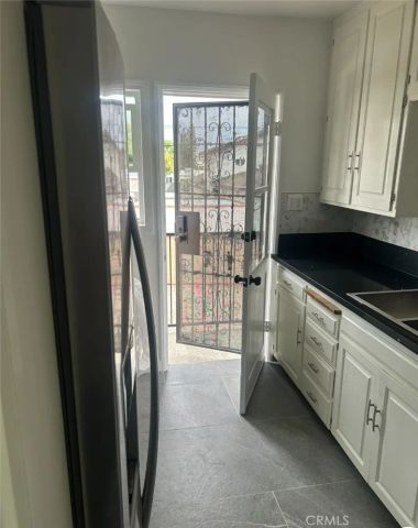1724 S Crescent Heights, Los Angeles, CA 90035