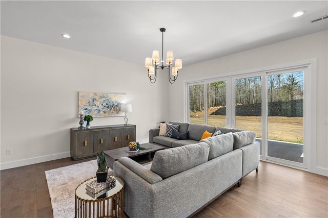 6910 MOUNTAIN VIEW Road, Taylors, SC 29687