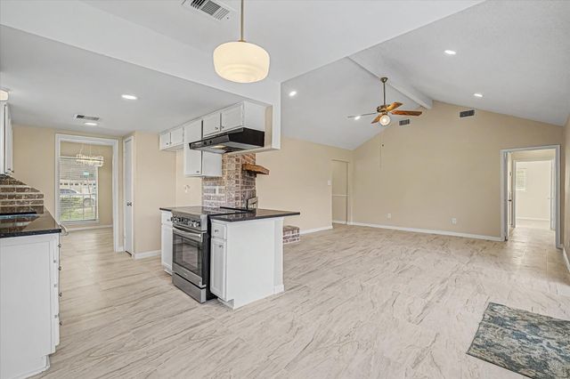 20203 Fox Stone Lane, Humble, TX 77338