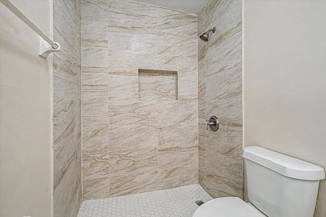 20203 Fox Stone Lane, Humble, TX 77338