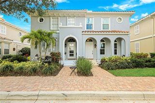 6124 Towncenter CIR, Naples, FL 34119