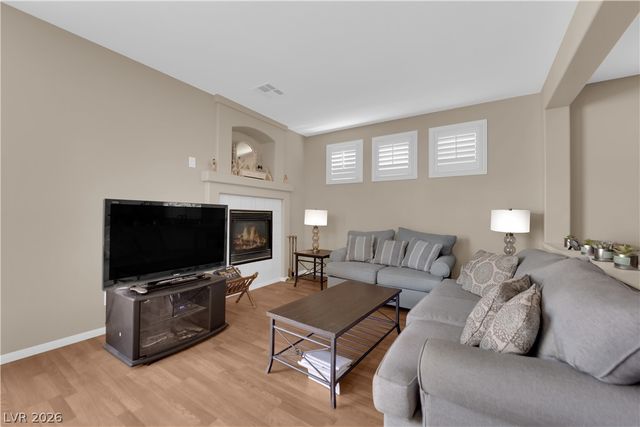 10040 Peach Flower Court, Las Vegas, NV 89147