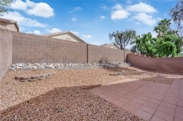10040 Peach Flower Court, Las Vegas, NV 89147