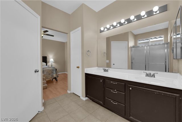 10040 Peach Flower Court, Las Vegas, NV 89147