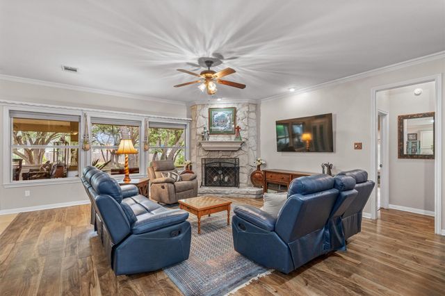 117 Ridgewood CV, Georgetown, TX 78633
