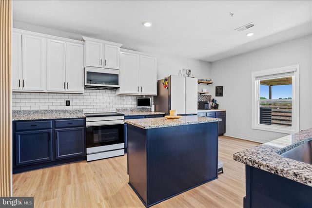 18716 BALLANTYNE WAY, Hagerstown, MD 21740