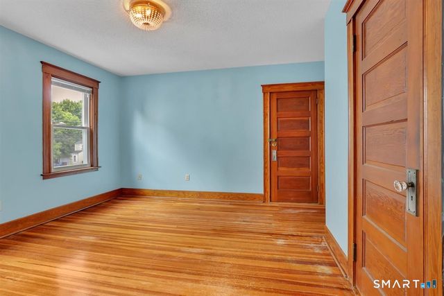 31 Brooklawn Street, New Britain, CT 06052