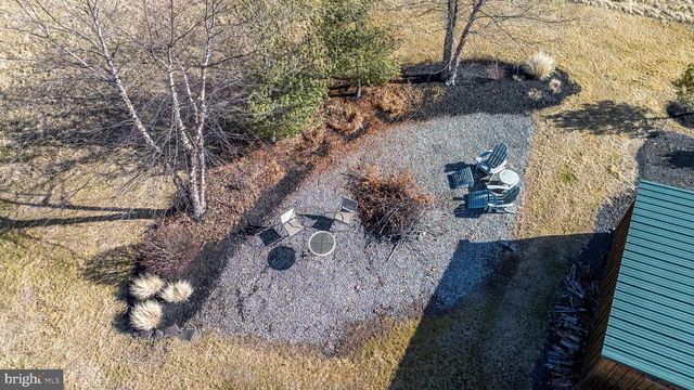 40 FOELLNER LN, Ottsville, PA 18942