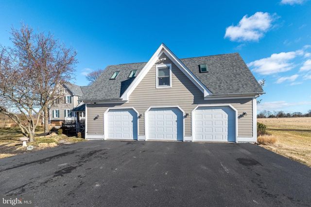 40 FOELLNER LN, Ottsville, PA 18942