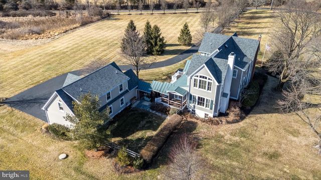 40 FOELLNER LN, Ottsville, PA 18942