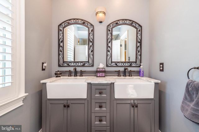 40 FOELLNER LN, Ottsville, PA 18942