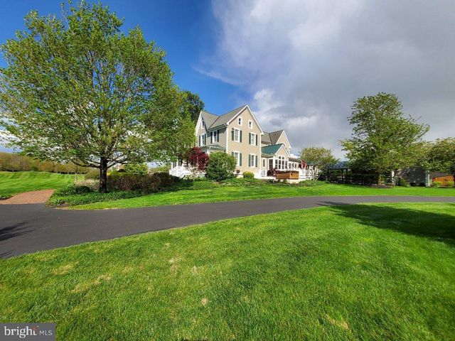 40 FOELLNER LN, Ottsville, PA 18942