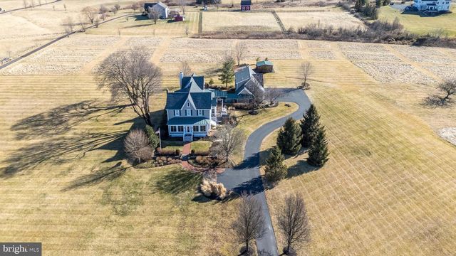 40 FOELLNER LN, Ottsville, PA 18942