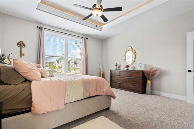 24795 W 89th Terrace, Lenexa, KS 66227