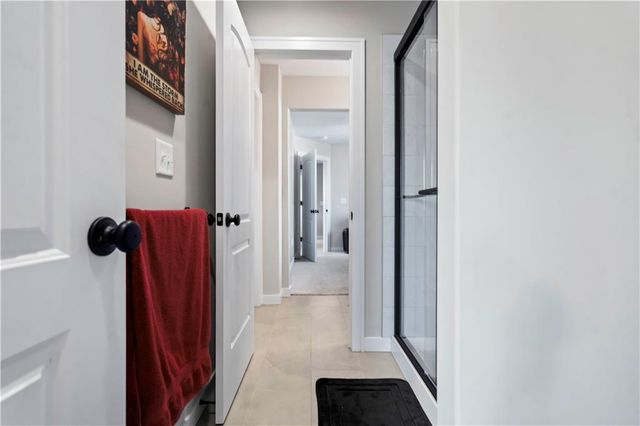 24795 W 89th Terrace, Lenexa, KS 66227