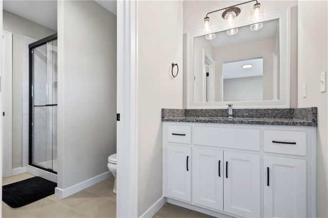 24795 W 89th Terrace, Lenexa, KS 66227