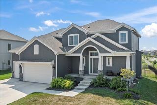 24795 W 89th Terrace, Lenexa, KS 66227