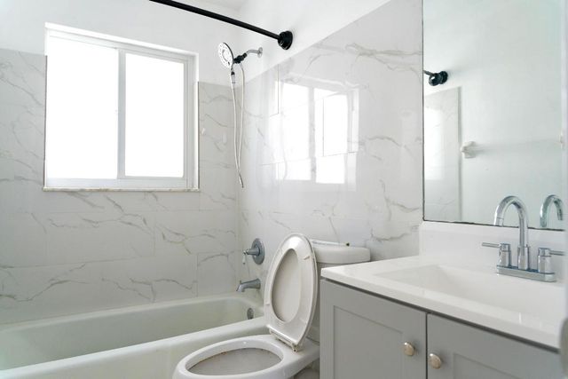 1197 E Mountain Drive, West Palm Beach, FL 33406