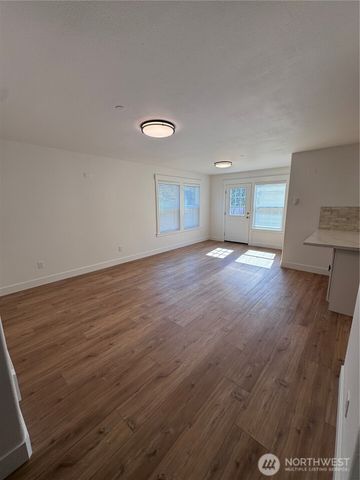 1869 Johnson Avenue, Dupont, WA 98327