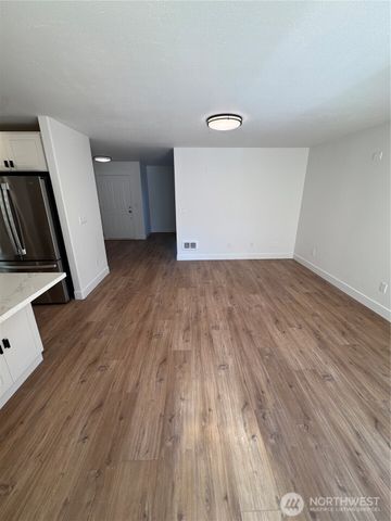 1869 Johnson Avenue, Dupont, WA 98327