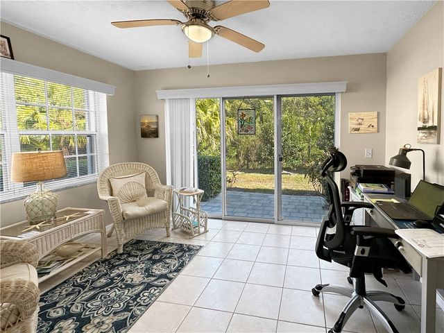 720 Lake Orchid Circle 102, Vero Beach, FL 32962