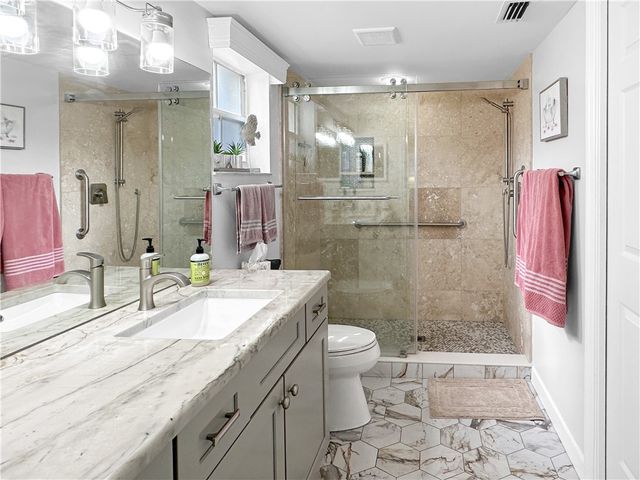 720 Lake Orchid Circle 102, Vero Beach, FL 32962