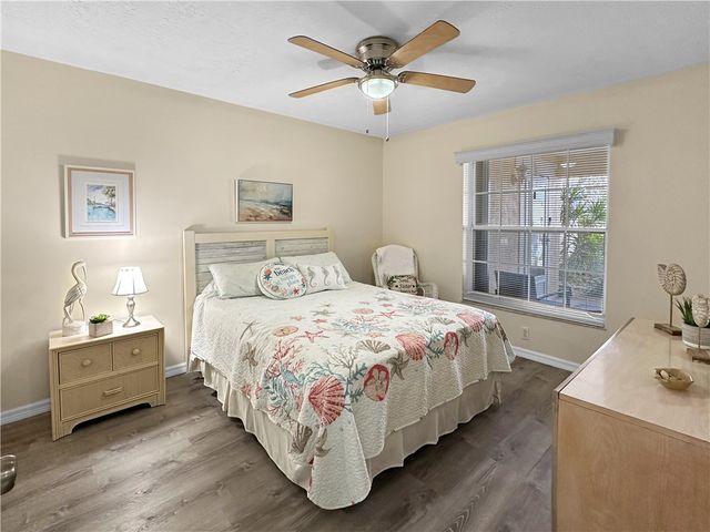 720 Lake Orchid Circle 102, Vero Beach, FL 32962