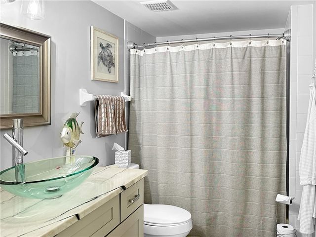 720 Lake Orchid Circle 102, Vero Beach, FL 32962