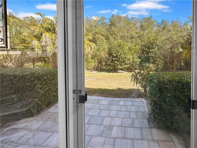 720 Lake Orchid Circle 102, Vero Beach, FL 32962