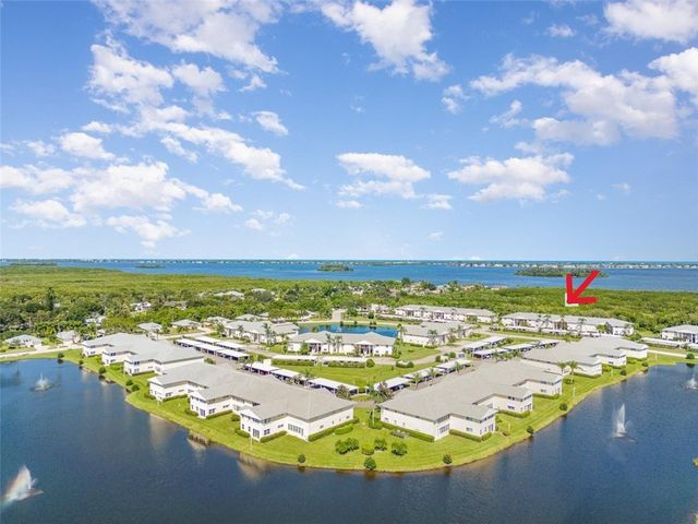 720 Lake Orchid Circle 102, Vero Beach, FL 32962