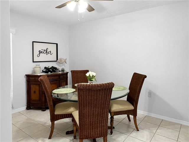 720 Lake Orchid Circle 102, Vero Beach, FL 32962