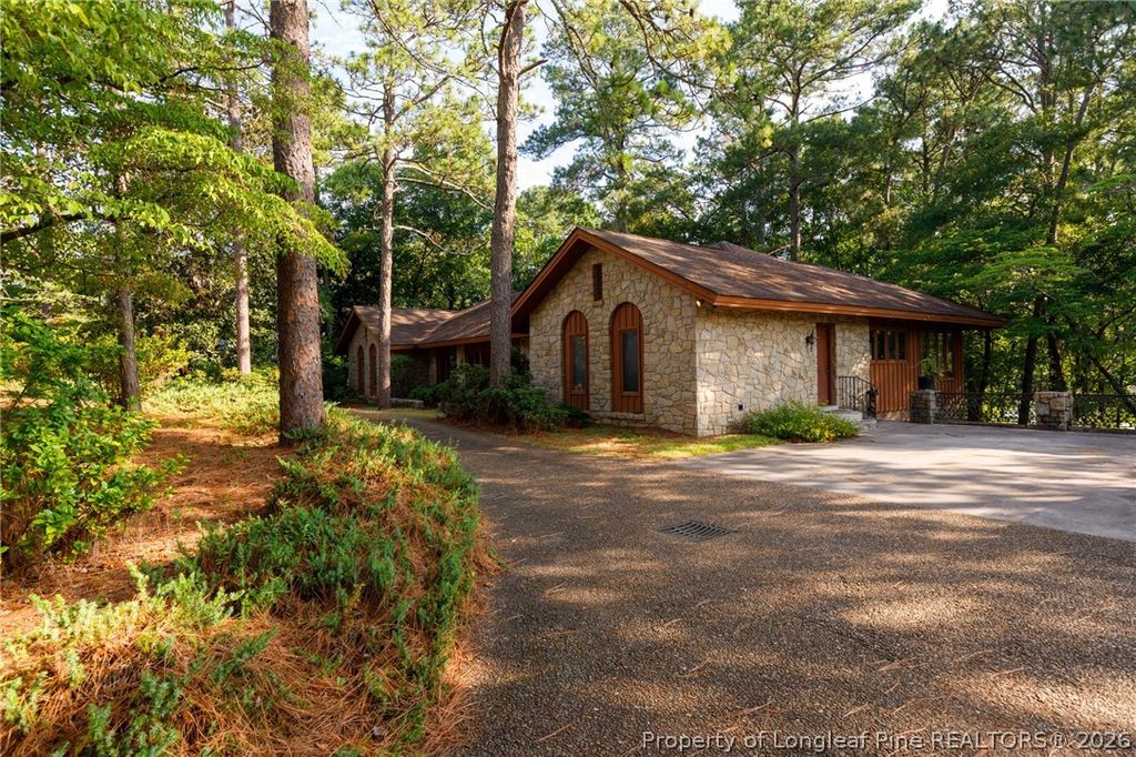 1205 Longleaf Drive, Fayetteville, NC 28305 — photo 2