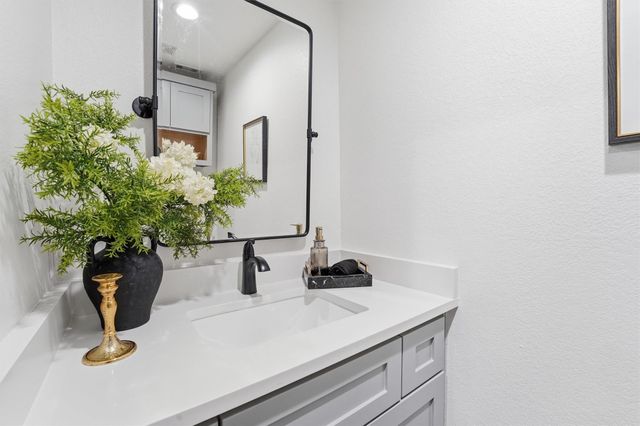 5402 Enchanted Mist Drive, Humble, TX 77346