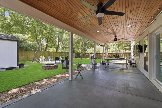 5402 Enchanted Mist Drive, Humble, TX 77346