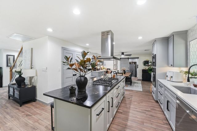 5402 Enchanted Mist Drive, Humble, TX 77346