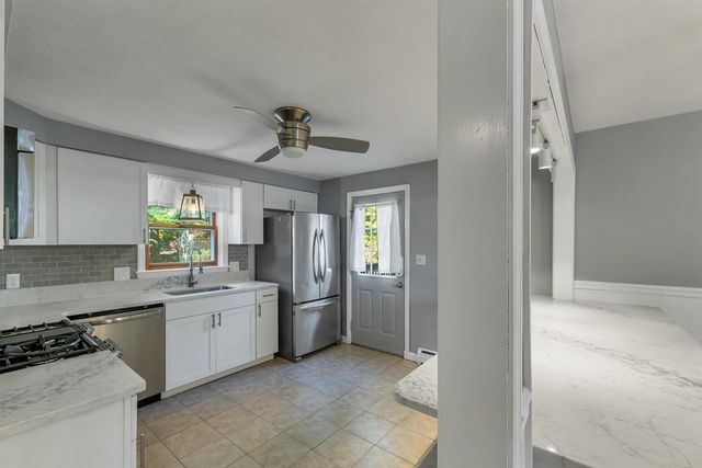 1 Bellflower Circle, Concord, NH 03303