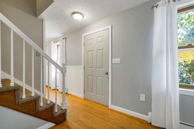 1 Bellflower Circle, Concord, NH 03303