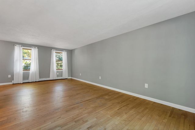 1 Bellflower Circle, Concord, NH 03303