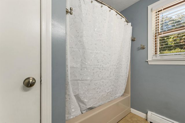 1 Bellflower Circle, Concord, NH 03303