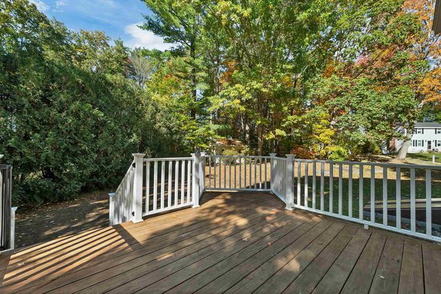 1 Bellflower Circle, Concord, NH 03303