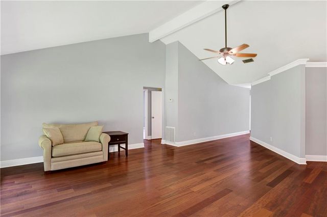 102 Lake Forest Boulevard, Daphne, AL 36526