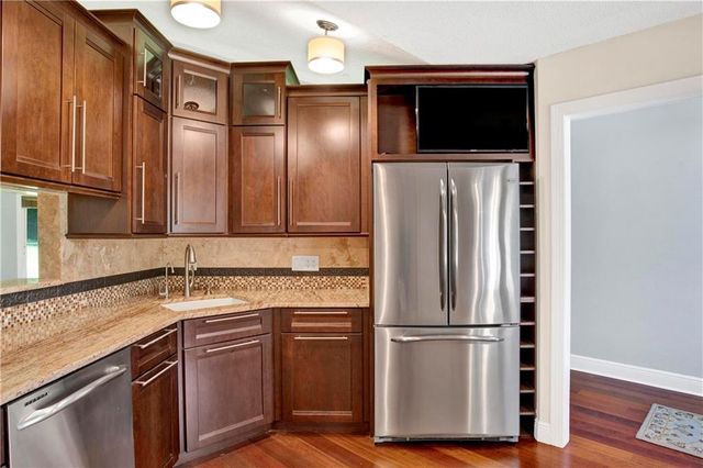 102 Lake Forest Boulevard, Daphne, AL 36526