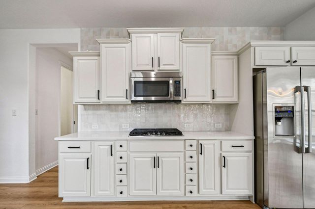 2711 Saint Paul Rivera LN, Round Rock, TX 78665