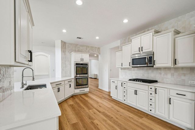 2711 Saint Paul Rivera LN, Round Rock, TX 78665