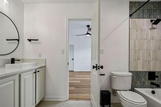 2711 Saint Paul Rivera LN, Round Rock, TX 78665