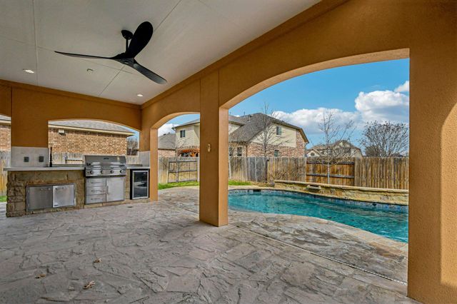 2711 Saint Paul Rivera LN, Round Rock, TX 78665