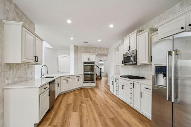 2711 Saint Paul Rivera LN, Round Rock, TX 78665