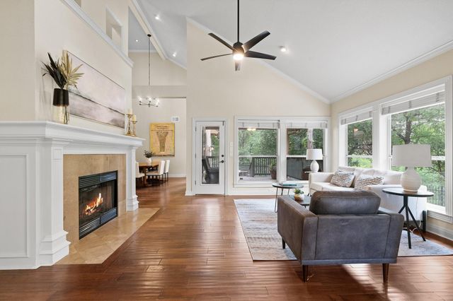 5302 N Scout Island CIR, Austin, TX 78731